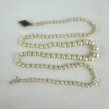 Art Deco Hand knotted Pearl Necklace with 14k White Gold and Diamond Clasp 21.5”