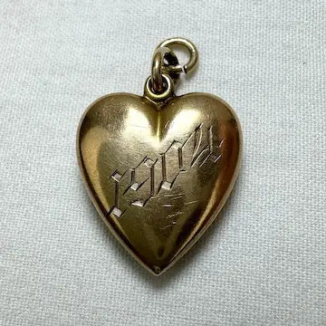 Art Nouveau 14k Gold Heart Charm Pendant