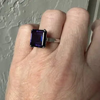 Color Changing Lab Alexandrite 10k White Gold Ring Size 5.5