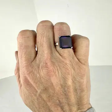 Color Changing Lab Alexandrite 10k White Gold Ring Size 5.5