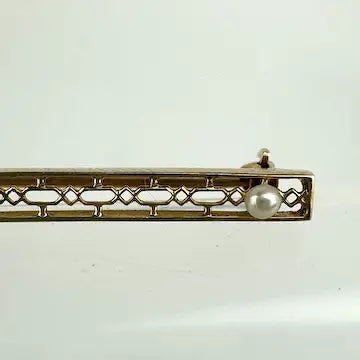 Edwardian 10K Gold and Amethyst and Seed Pearl Bar Pin