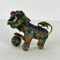 Early 20th‑Century Chinese Cloisonné Guardian Lions • Rotating Heads & Spinning Balls • Miniature Filigree Pair
