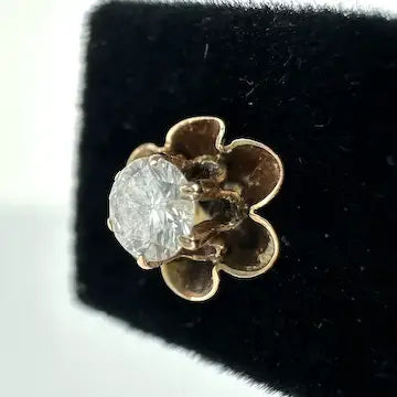 Single Vintage 10k Gold Diamond Buttercup Earring