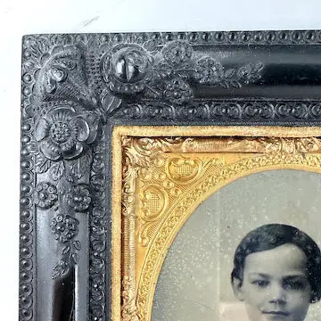 Rare Victorian Gutta Percha Picture Frame