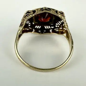 Vintage 10k Gold Filigree Garnet Ring