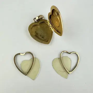 Vintage 10k Gold Monogrammed Heart Locket