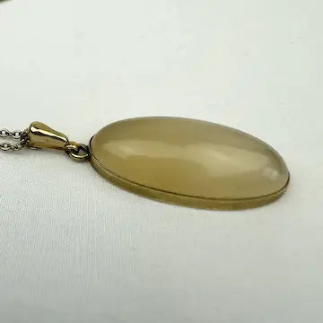 Vintage Agate Pendant Necklace 14k Gold Bezel on a 18k Gold Filled Chain
