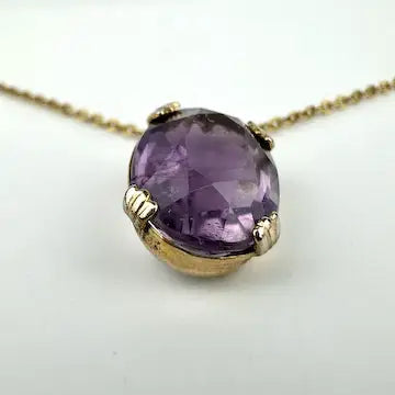 Vintage Amethyst Pendant Necklace on an 18k UnAErre Italian Chain