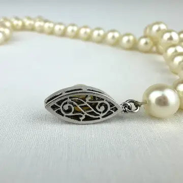 Vintage Hand Knotted Pearl Choker Necklace with 14k Gold Clasp