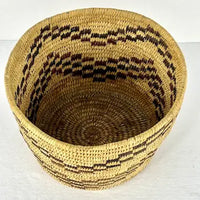 Vintage Handwoven Native American Pima Basket with Zig zag Pattern