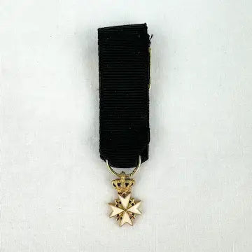Rare Vintage Military Order of Malta Medal