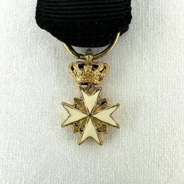 Rare Vintage Military Order of Malta Medal