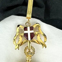 Rare Vintage Military Order of Malta Medal