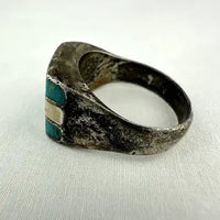 Vintage Native American Turquoise and Mother of Pearl Ring Size 9