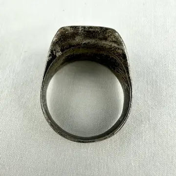 Vintage Native American Turquoise and Mother of Pearl Ring Size 9
