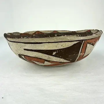 Vintage Zuni Polychrome Bowl with Spirit Line Signed